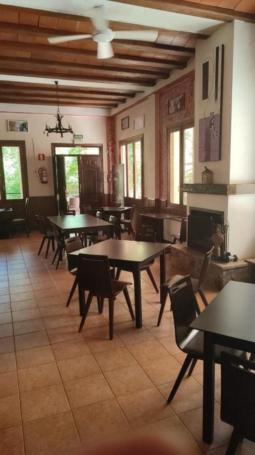 Hostal Restaurante Andra Rio Madera Exterior foto